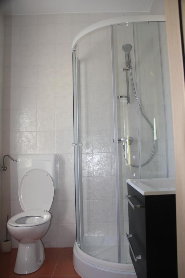 Apartment Mia วิงกุรัน ภายนอก รูปภาพ