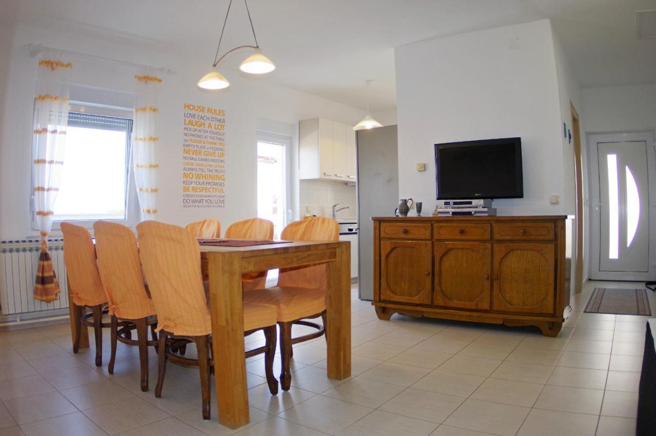 Apartment Mia วิงกุรัน ภายนอก รูปภาพ